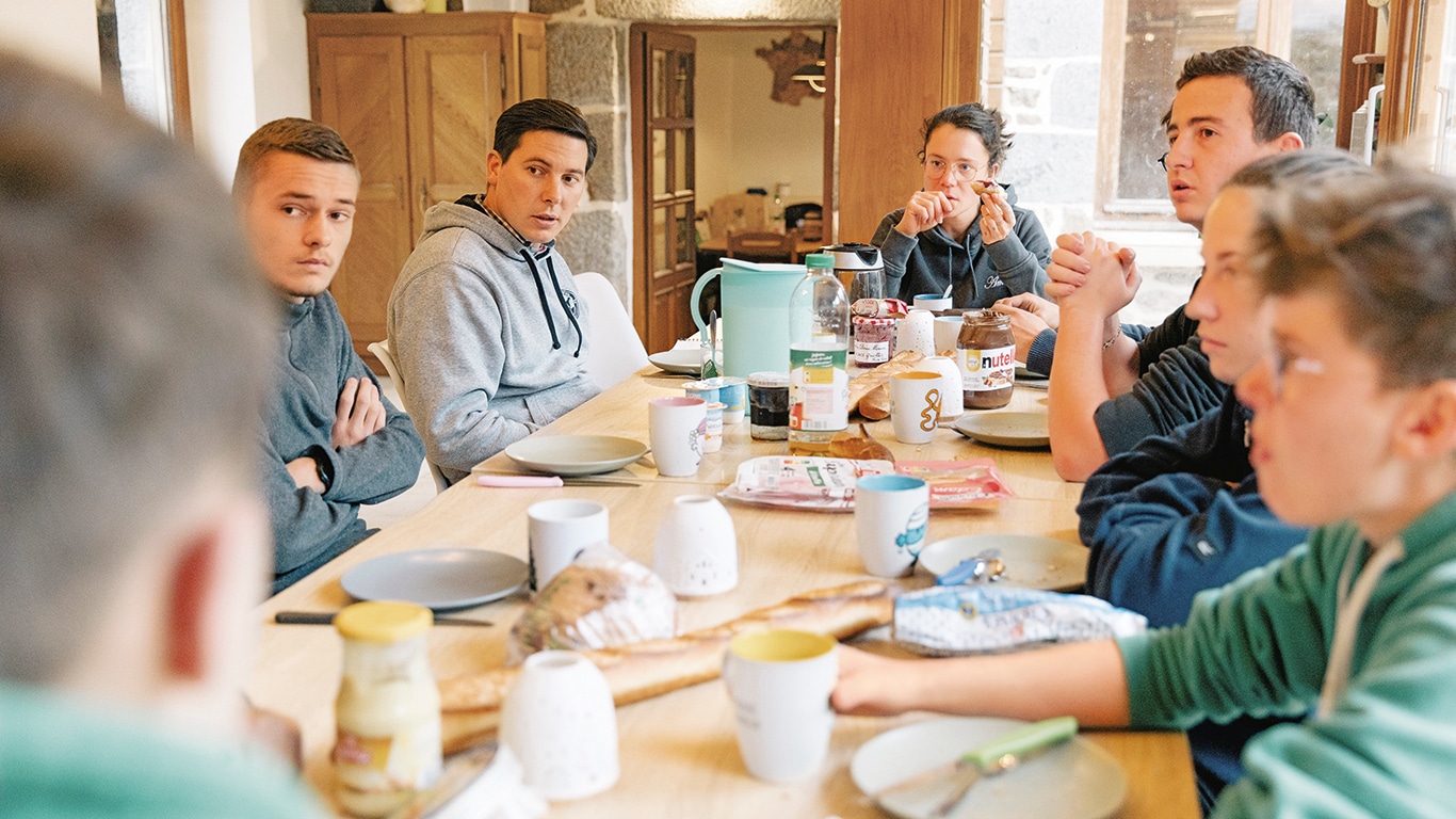 SUKURTI PATRAUKLIAS DARBO SĄLYGAS