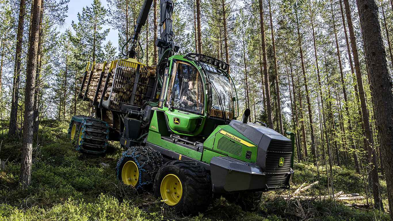 John Deere 910G