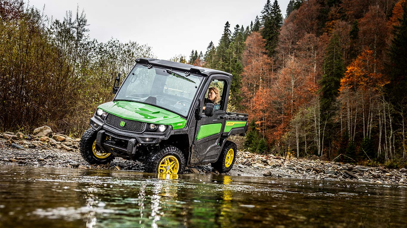 Universalieji visureigiai Gator, XUV865M, visiškai nepriklausoma pakaba